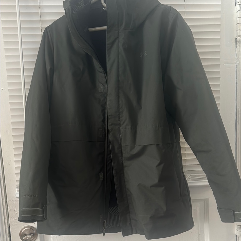 Under Armour Men's Green Jacket
